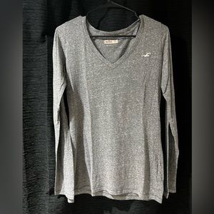 Speckled grey and white Hollister long sleeve.